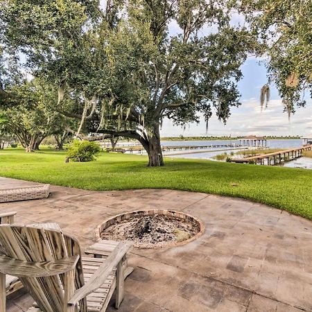 Waterfront Lake Placid Home With Dock And Fire Pit 外观 照片